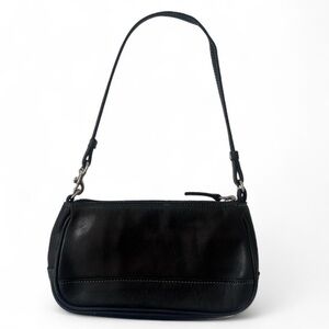 Elegant Black Shoulder Bag